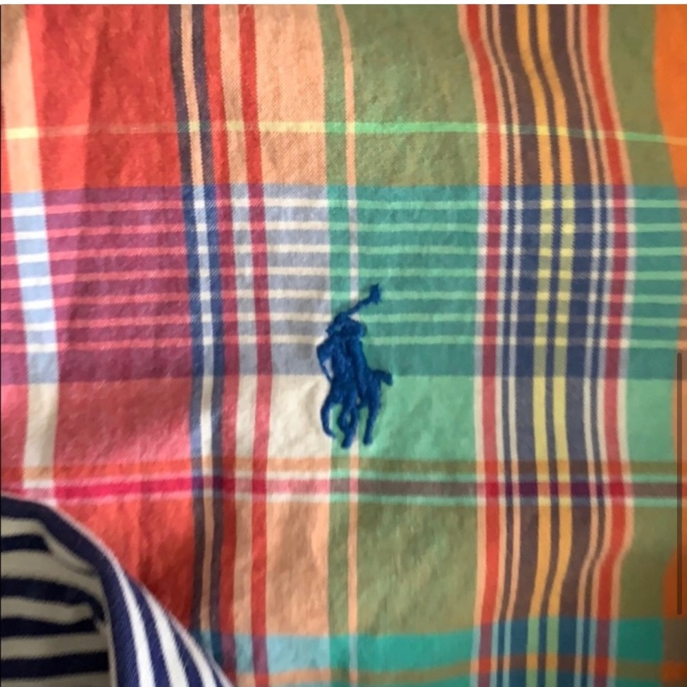 Listing of one polo